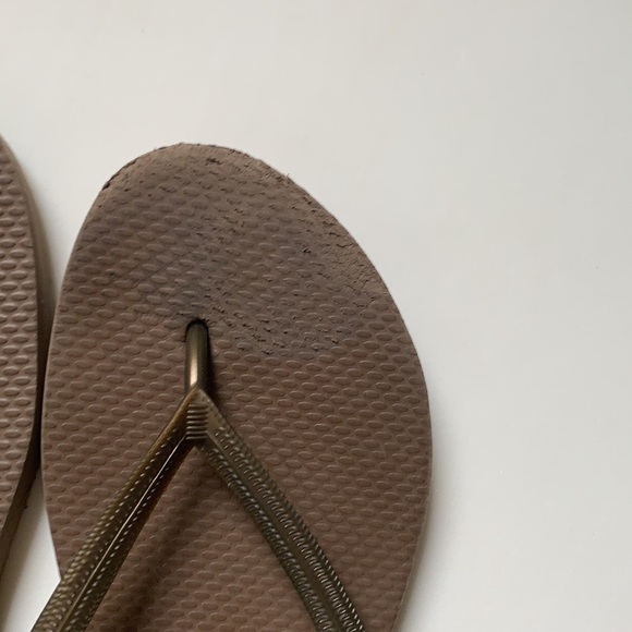 Old Navy Women’s Rubber Flip Flop Bundle Size 7/8 - Picture 5 of 9